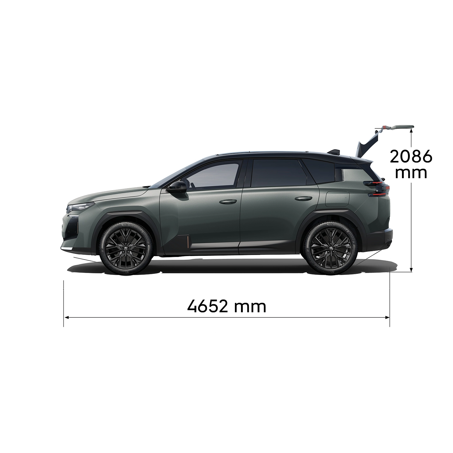 Technisch overzicht van de C5 Aircross met voor‑, achter‑, zij‑ en bovenaanzicht, inclusief buitenmaten en bagageruimte‑inhoud.
